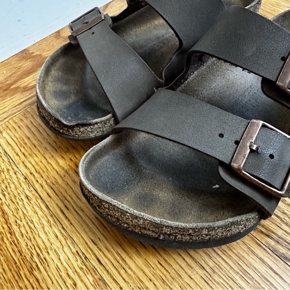 Birkenstock Arizona Sandals - Picture 4 of 9